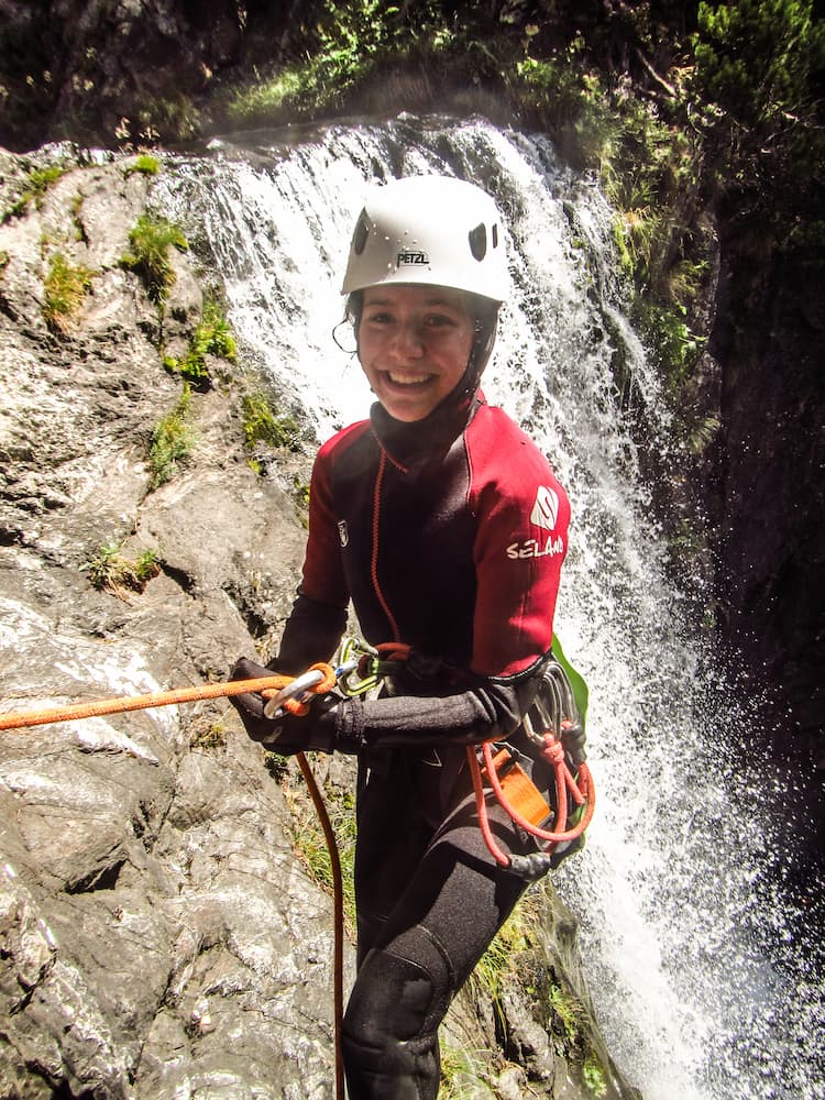 rappel canyon des encantats en famille