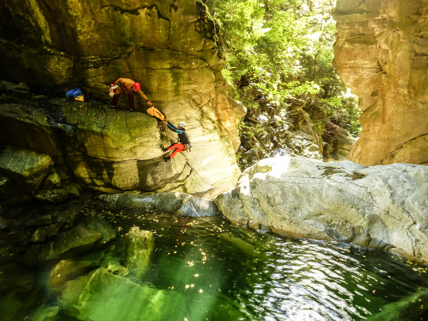 canyoning dans le tessin, cristiano
