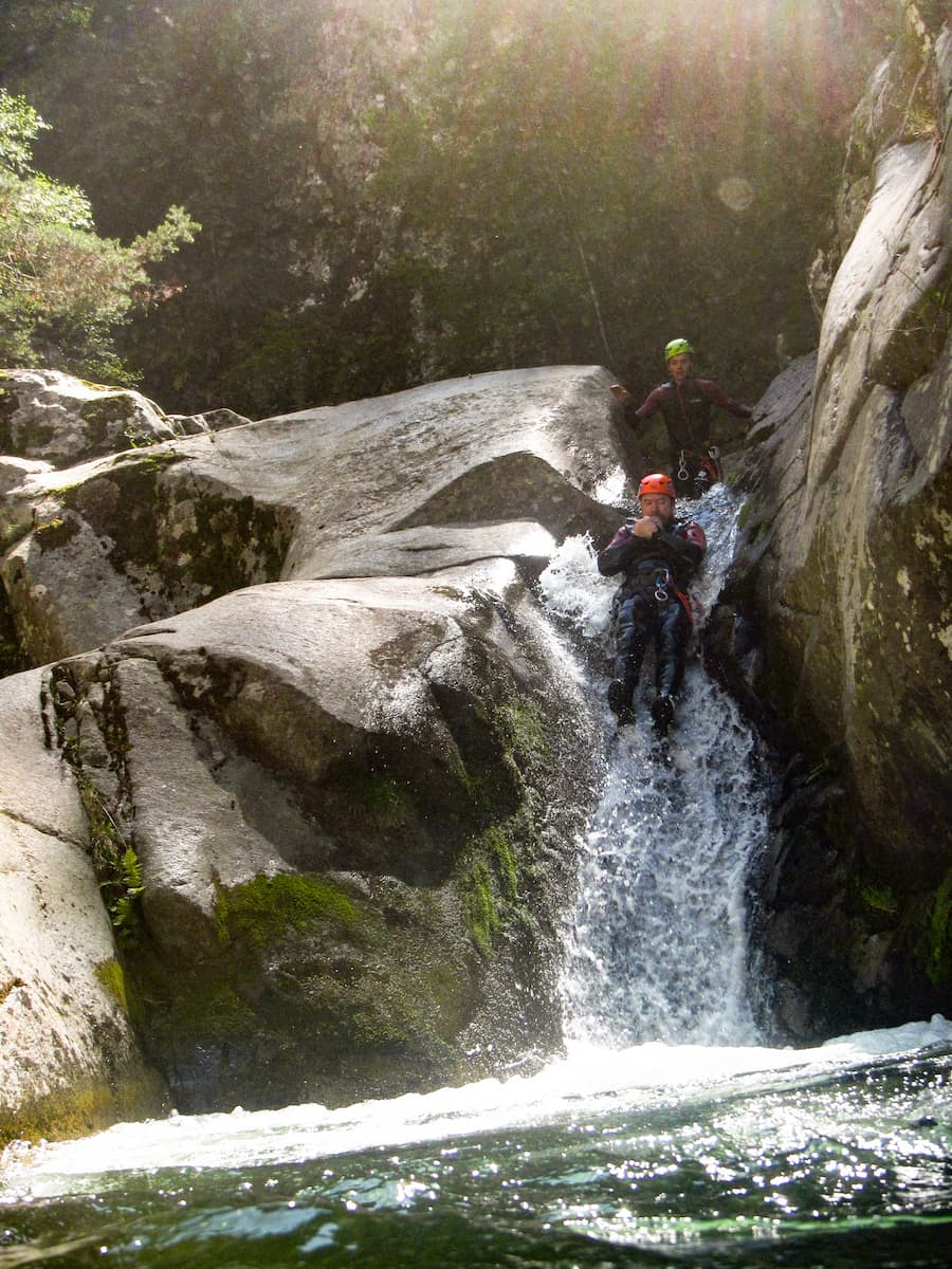 Toboggan dans le canyon du cady